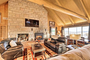 Centennial Cabin with Hot Tub, Sauna and Pool Table!